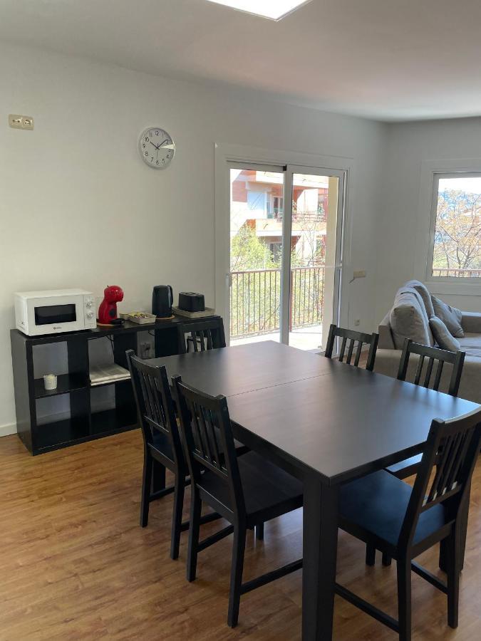Apartamento Centrico En Berga - Alberga Εξωτερικό φωτογραφία
